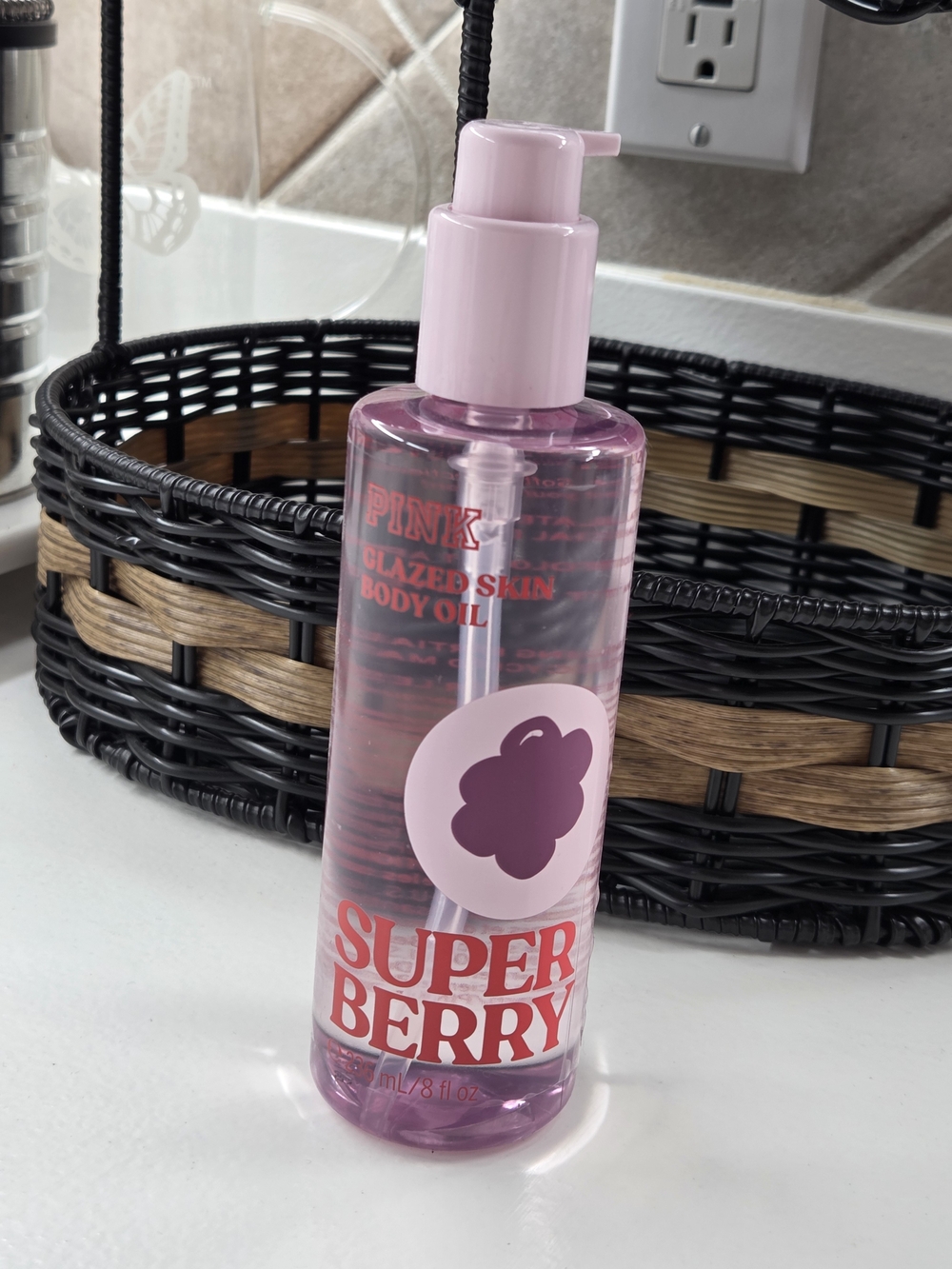 PINK Super Berry Glazed Skin Body Oil - Pink